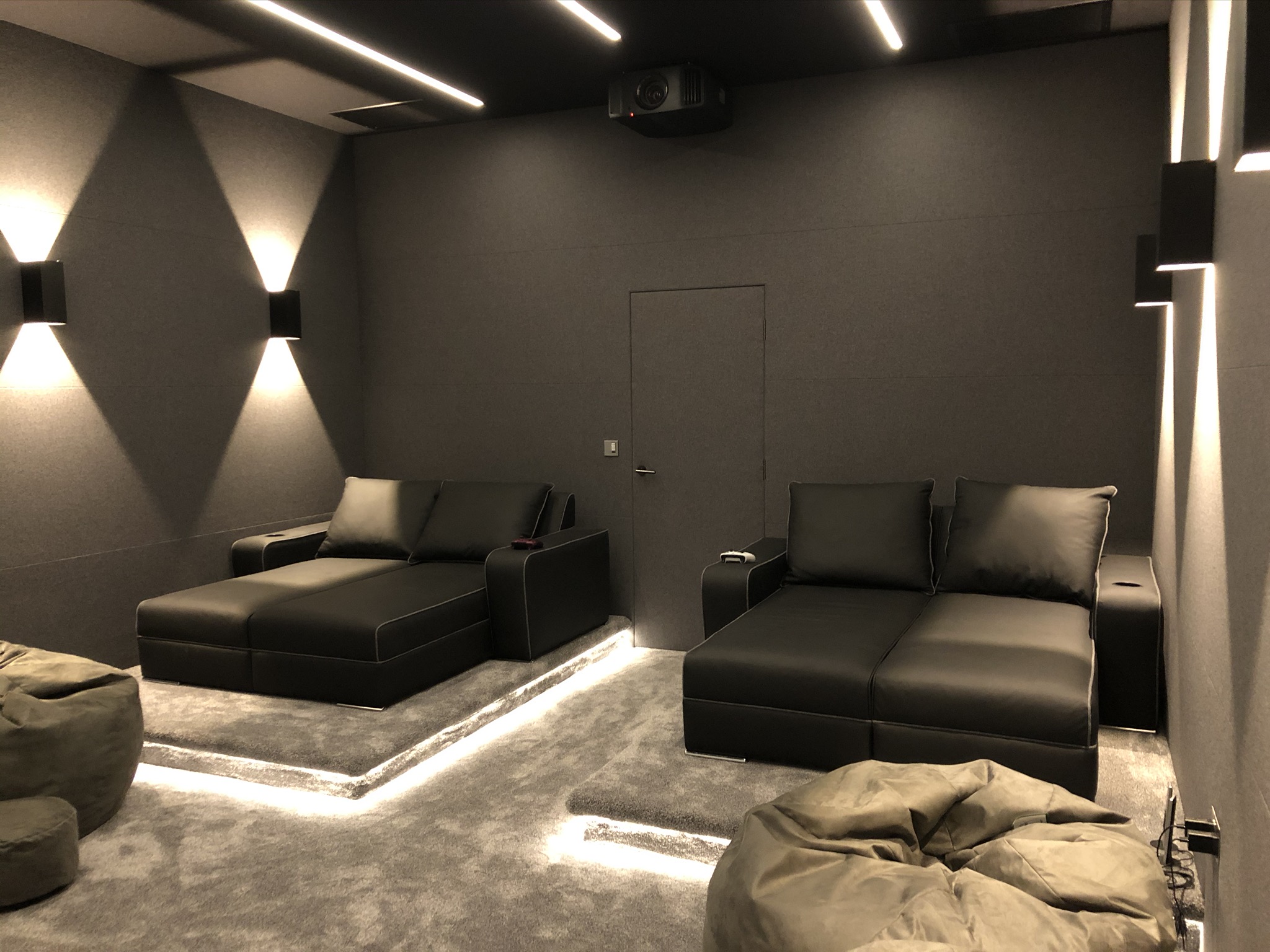 Leather Cinema Seating