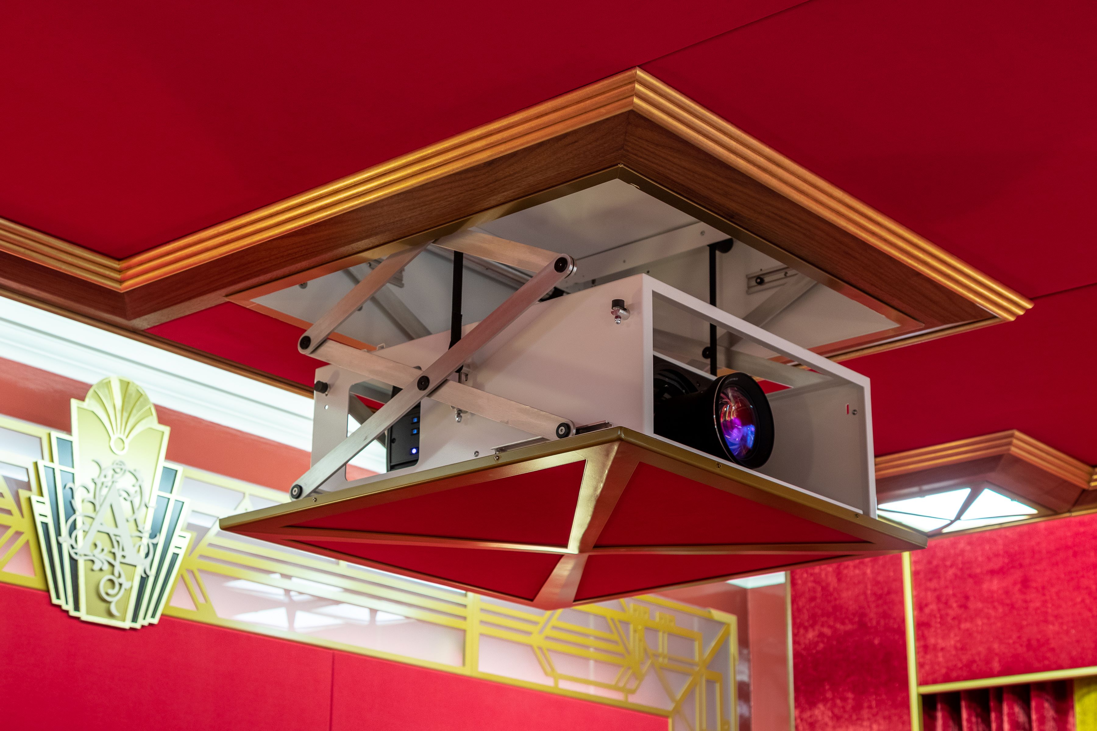 ceiling projector